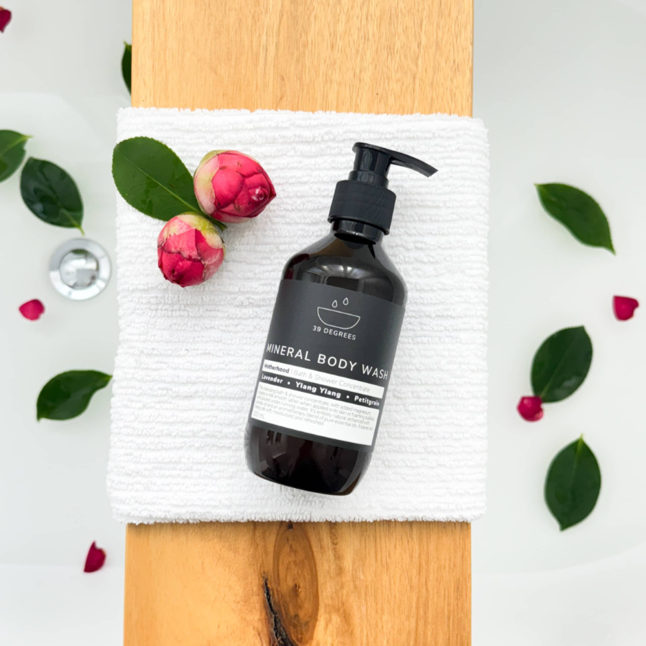 Motherhood Mineral Body Wash 300 mL