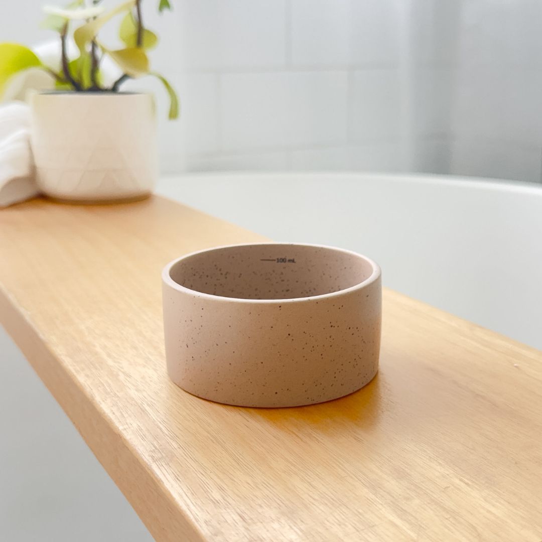 Bath Tonic Measuring Cup - Oatmeal